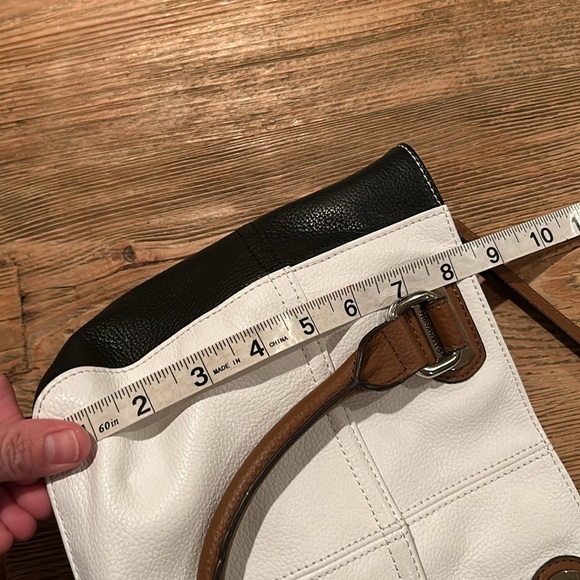 Tignanello leather mini tote white with black and brown. - Picture 13 of 14